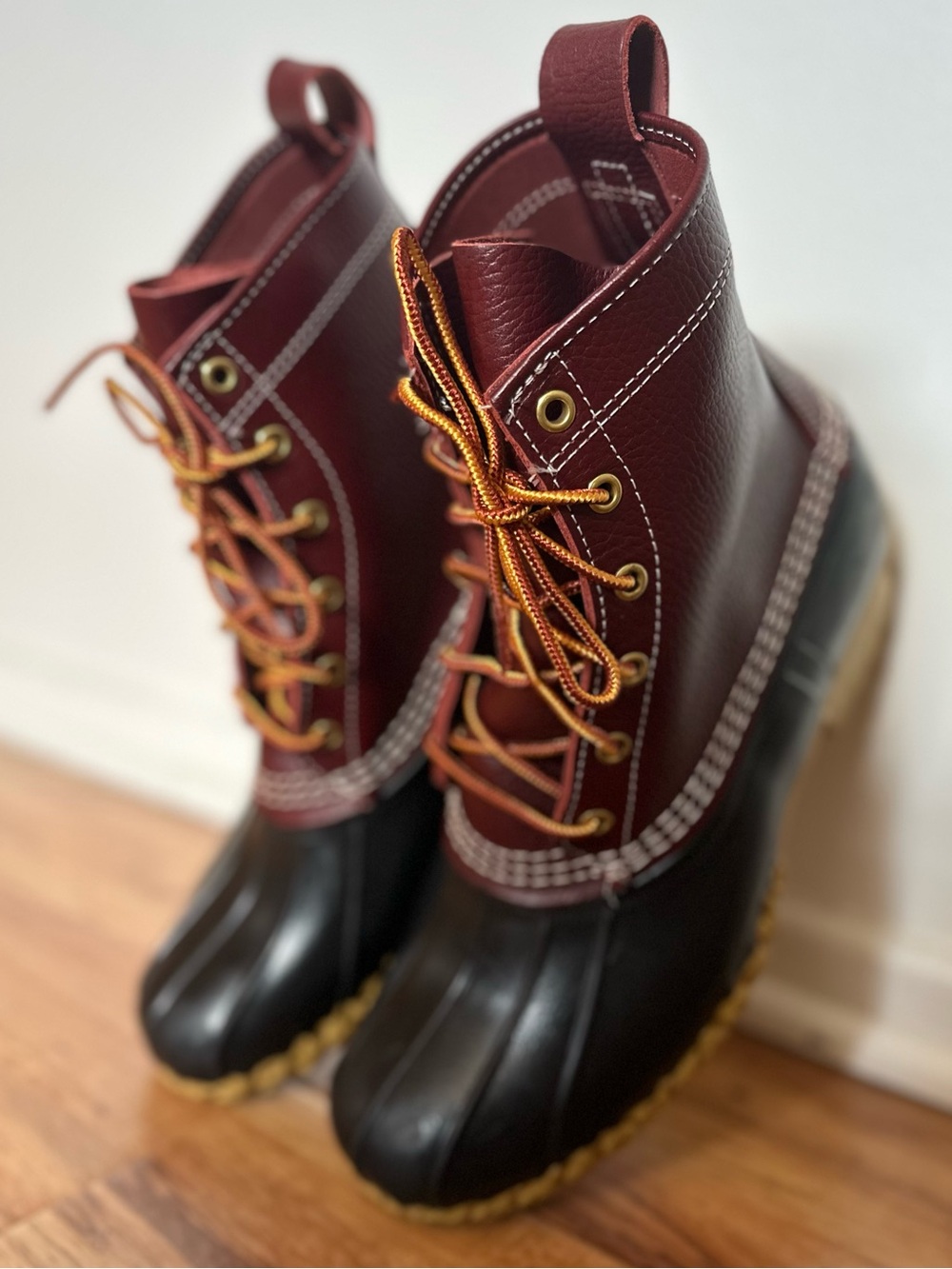 LIKE NEW - L.L. Bean Boots 8" Duck Boots Men's 9M Burgundy Black l Made in USA